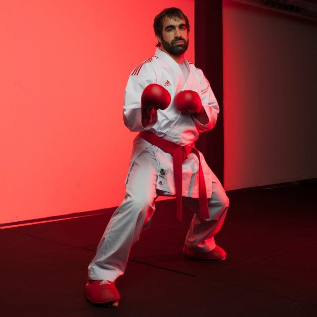 Kimono karate 2025 adidas kumite