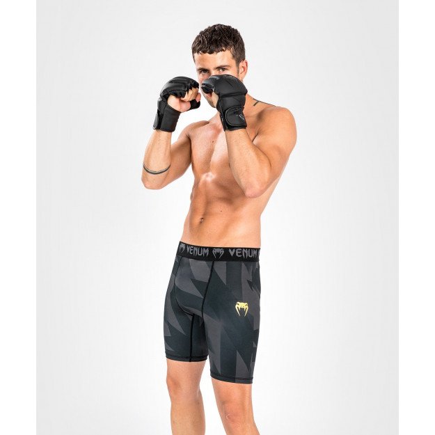 Short De Training Venum Homme  Short d'Entraînement Venum Razor - Noir/Or  - Carre Dazur