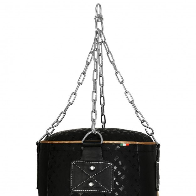 Retrouvez nos Sac de frappe Leone 1947 55kg BASIC noir AT842 chez B